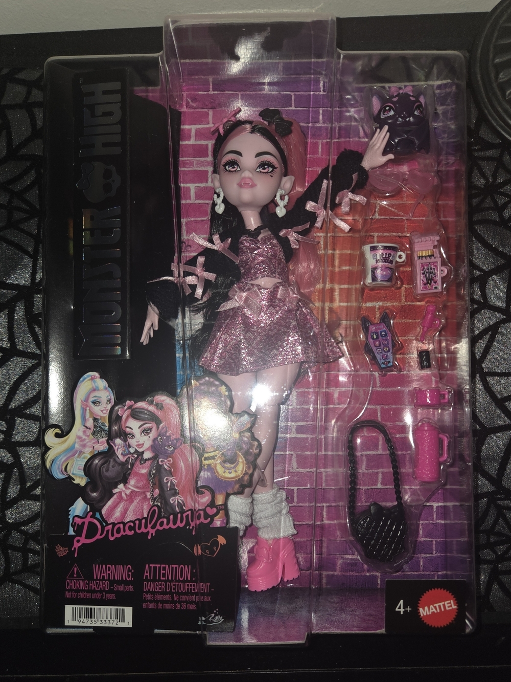 monster high Draculaura Doll in Pink and Black Ensemble